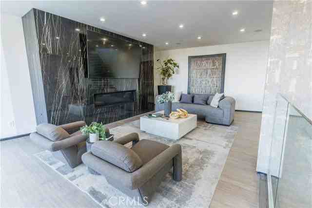 8148 Gould Ave - Photo 4 of 8