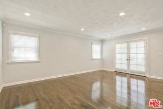 1118 Cardiff Ave #1 - Photo 7 of 8