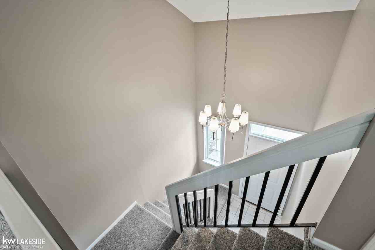 56429 Scotland Blvd - Photo 5 of 31