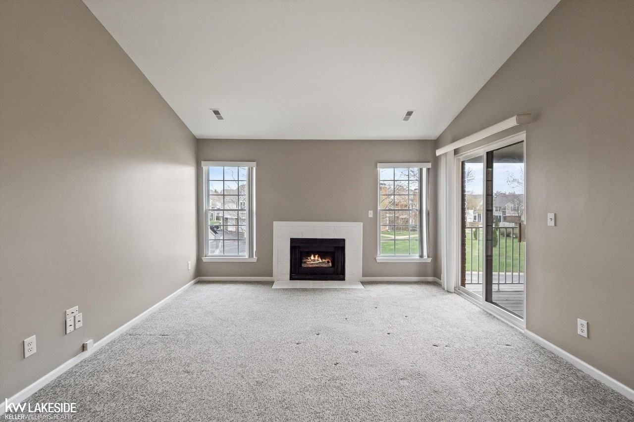 56429 Scotland Blvd - Photo 7 of 31