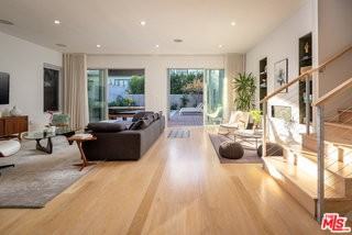 459 N Flores St - Photo 7 of 8