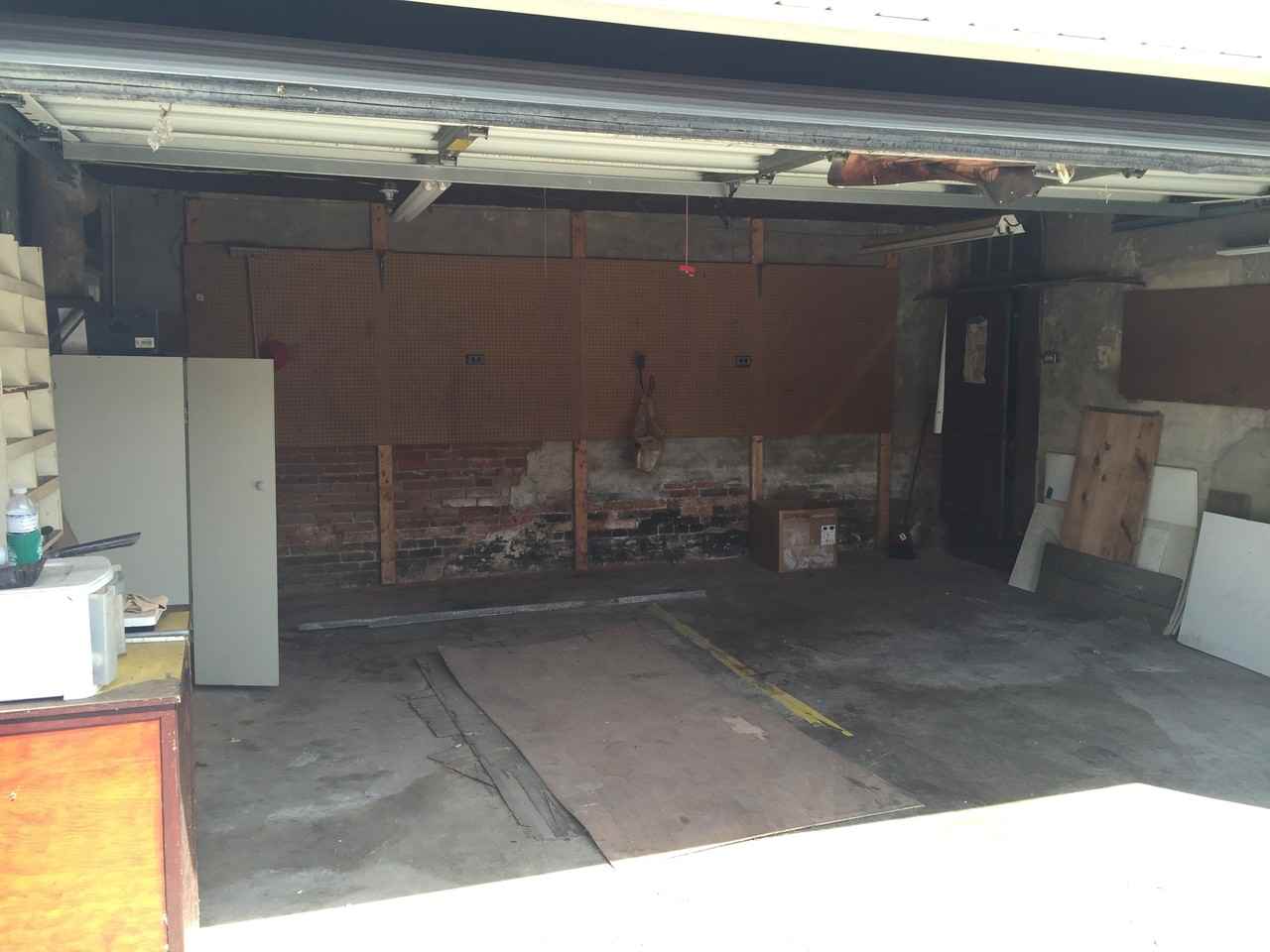 472 W. PHILADELPHIA STREET - Photo 2 of 4