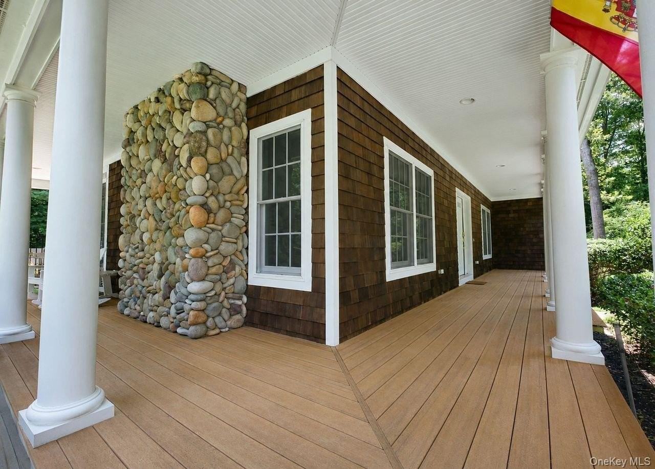 49 Woodville Rd - Photo 3 of 31