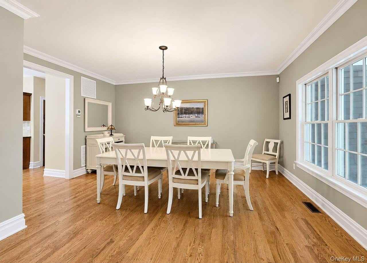 49 Woodville Rd - Photo 5 of 31