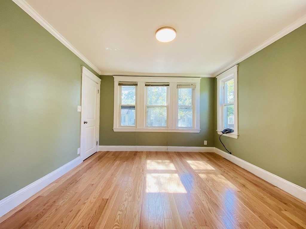 152 Fayette St #1L - Photo 6 of 11