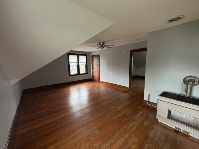 968 Robeson St #3 - Photo 6 of 9