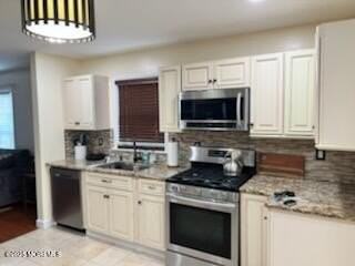 906 16th Ave - Photo 3 of 10