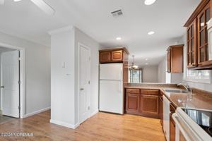 featured image of 102 Arrowood Rd #B