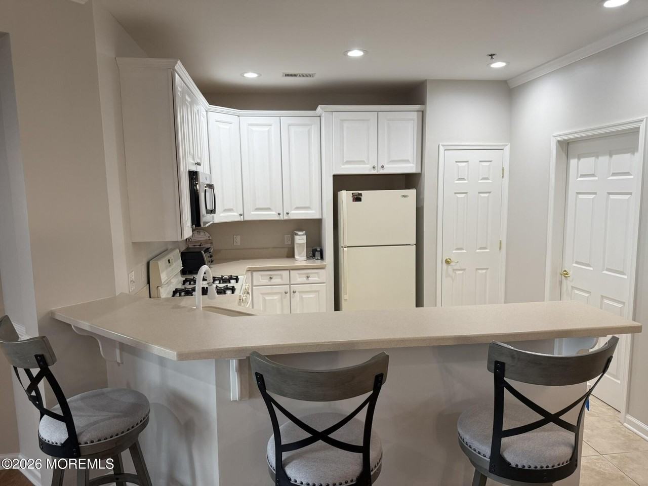 22 Cooper Ave #207 - Photo 6 of 27