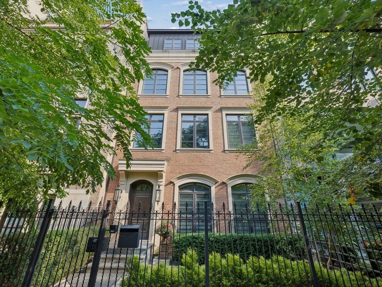 441 W Deming Pl - Photo 2 of 50