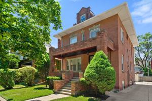 featured image of 2051 E 72nd Pl