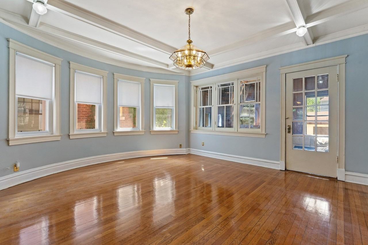 2051 E 72nd Pl - Photo 6 of 18