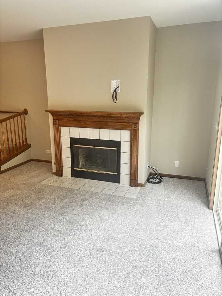 2845 Falling Waters Dr - Photo 3 of 16
