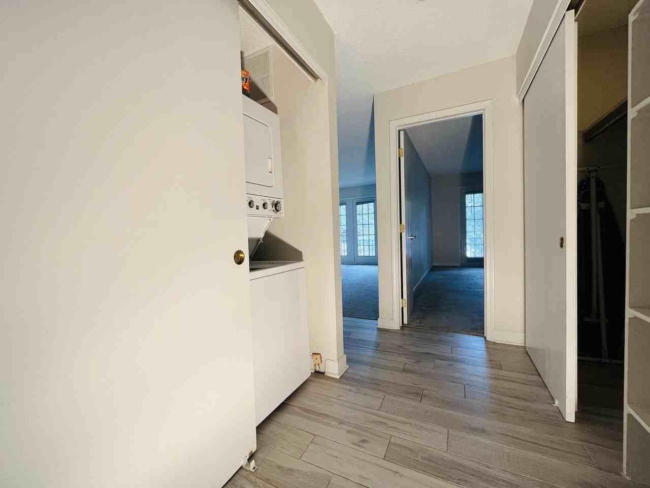 520 Biesterfield Rd #117 - Photo 4 of 27