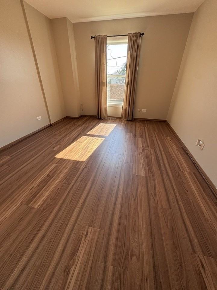 539 N Lake St #539 - Photo 5 of 11