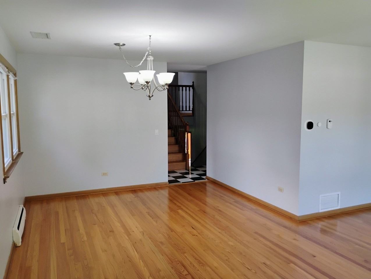 904 S Edward St - Photo 7 of 27