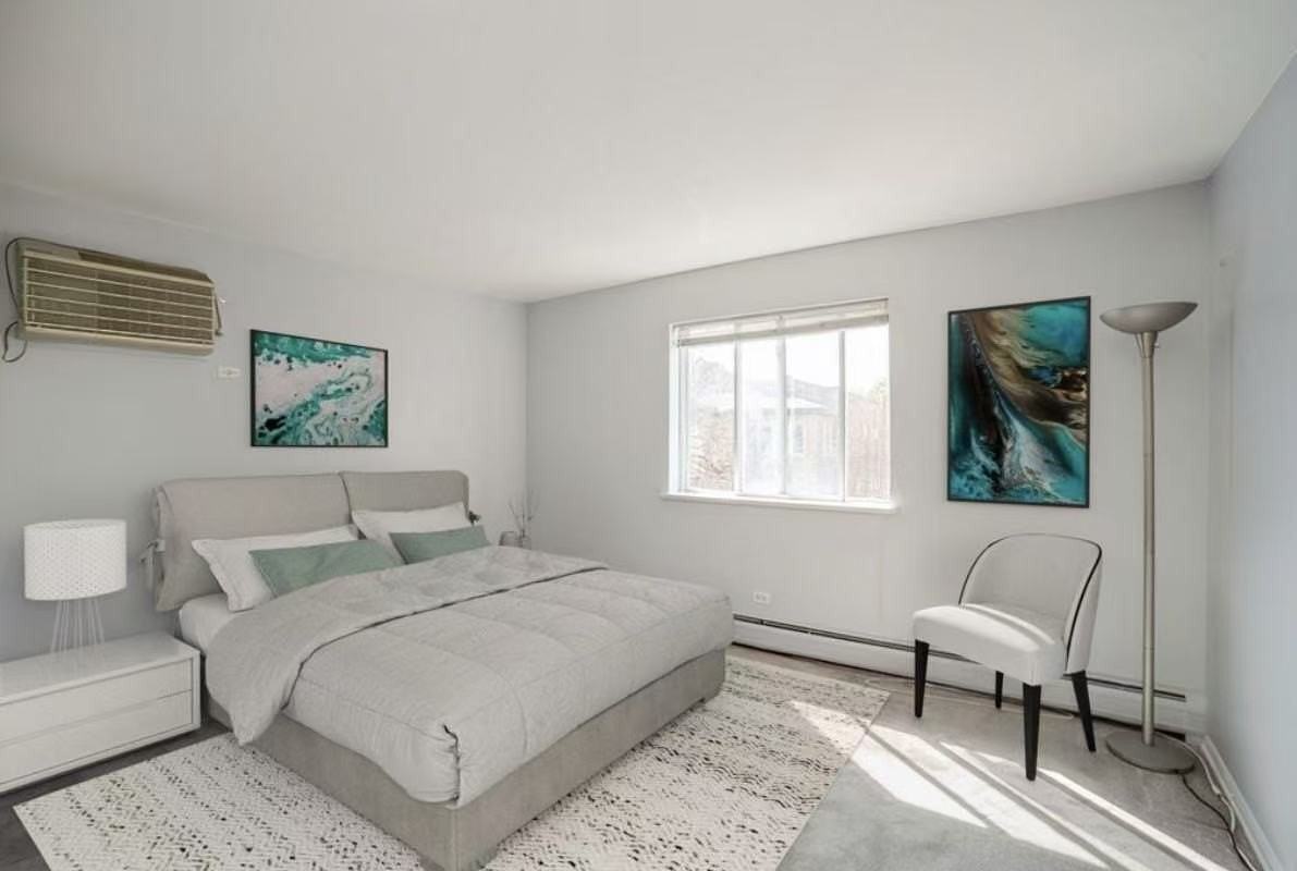 930 Ontario St #4F - Photo 5 of 10