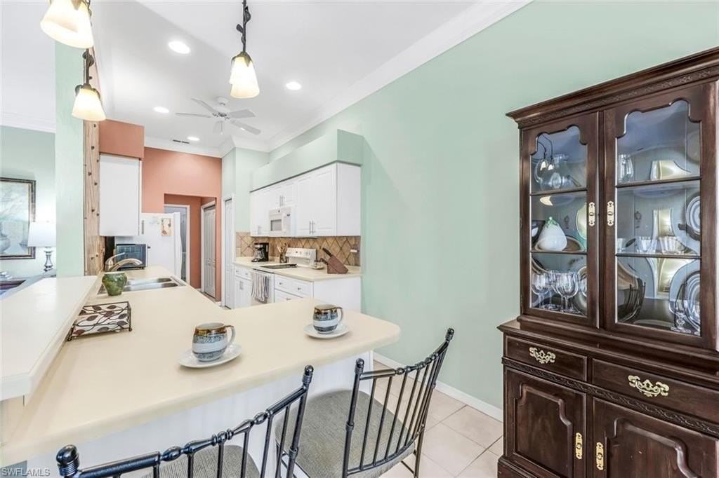 26409 Clarkston Dr - Photo 6 of 18