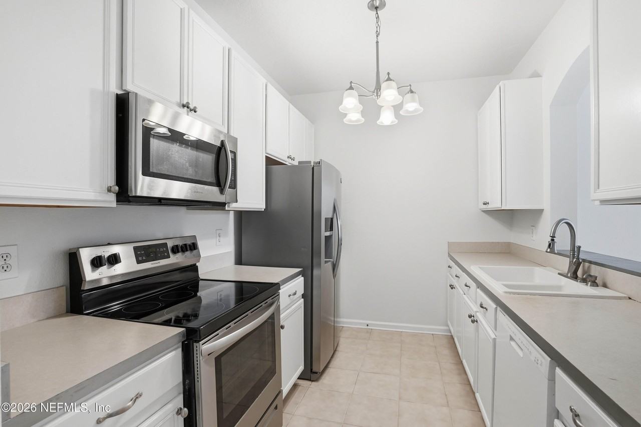 7990 Baymeadows Rd E #918 - Photo 7 of 40