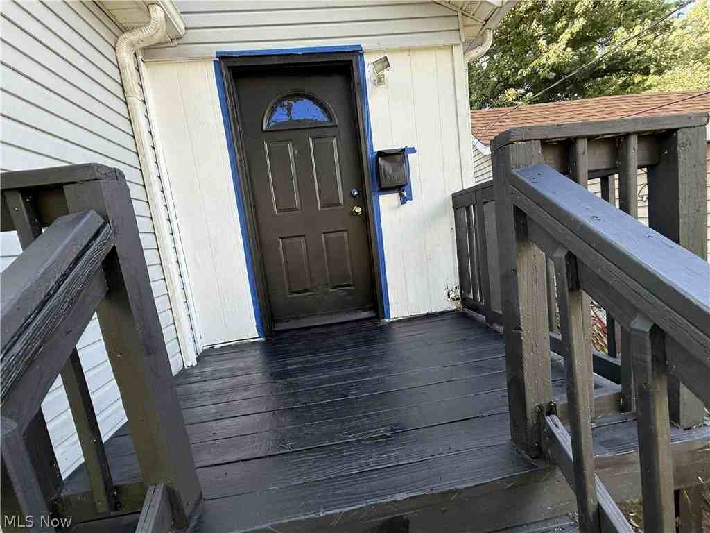 371 Beth St