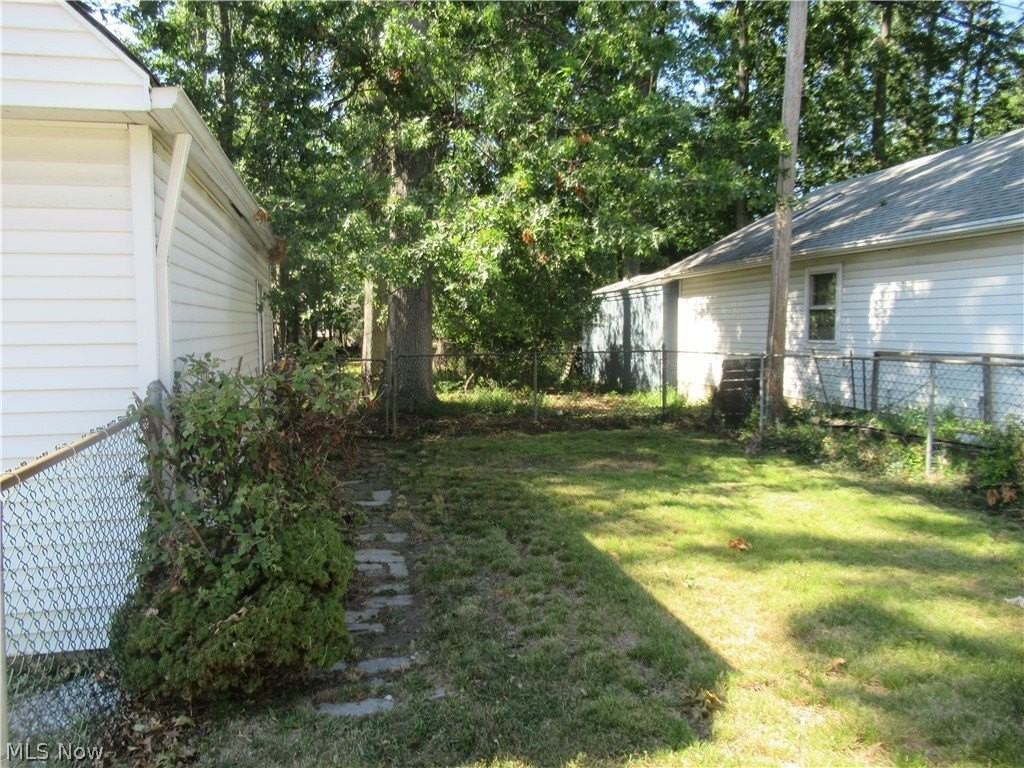 29107 Fuller Ave - Photo 5 of 25
