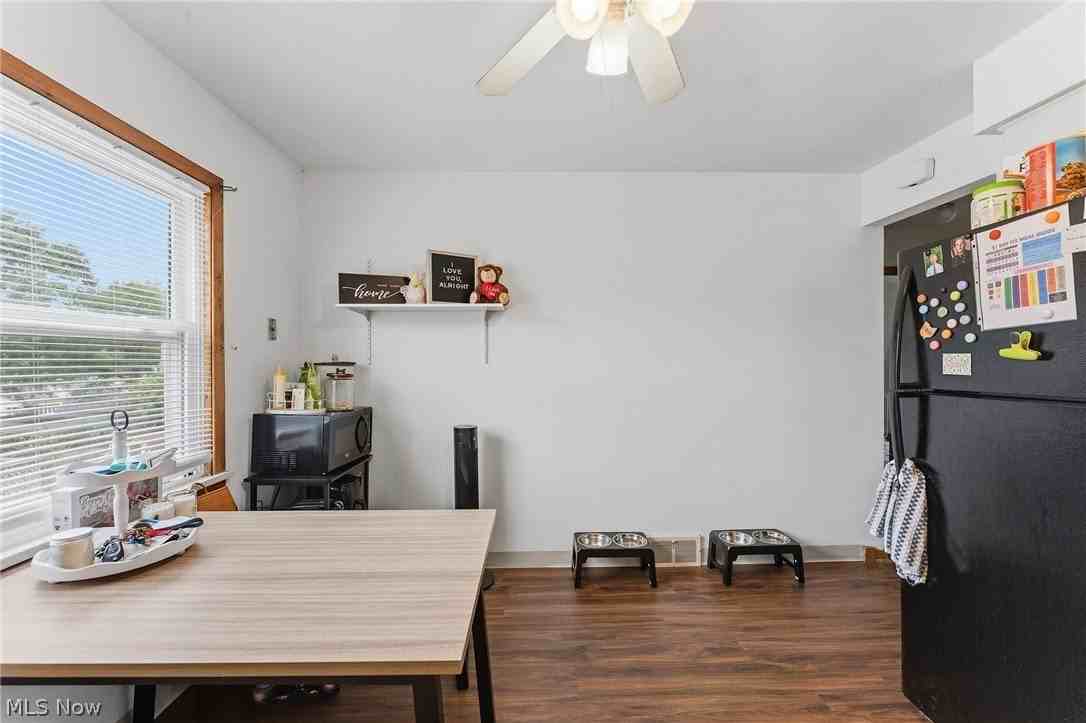 14220 Triskett Rd #UP - Photo 3 of 14