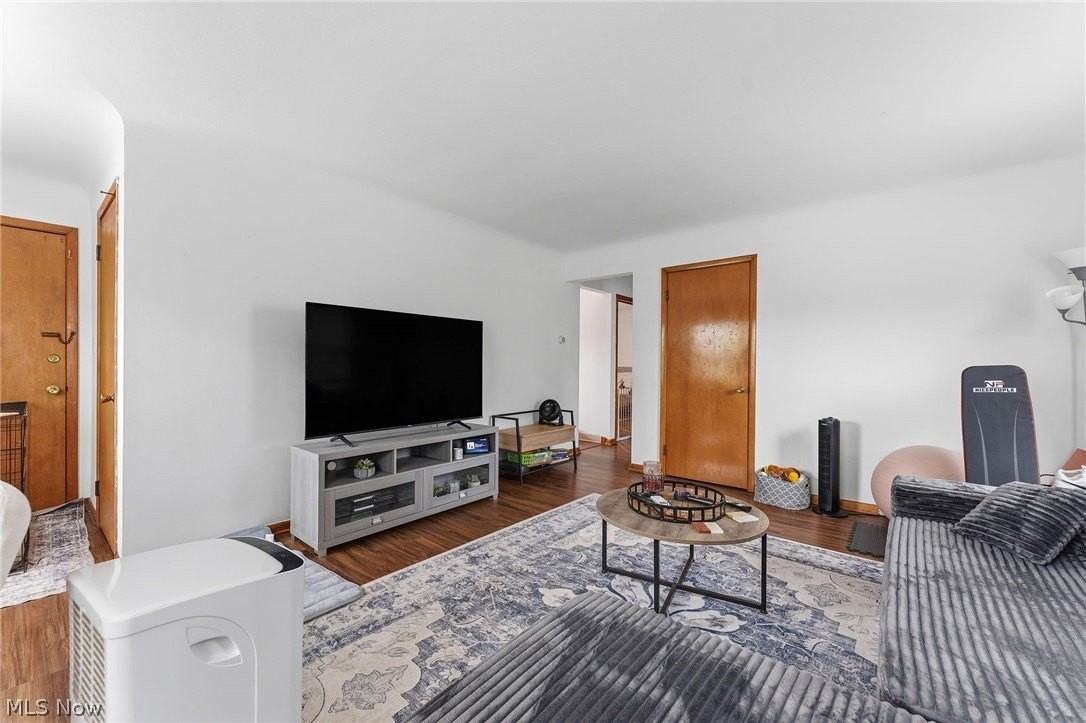 14220 Triskett Rd #UP - Photo 6 of 14