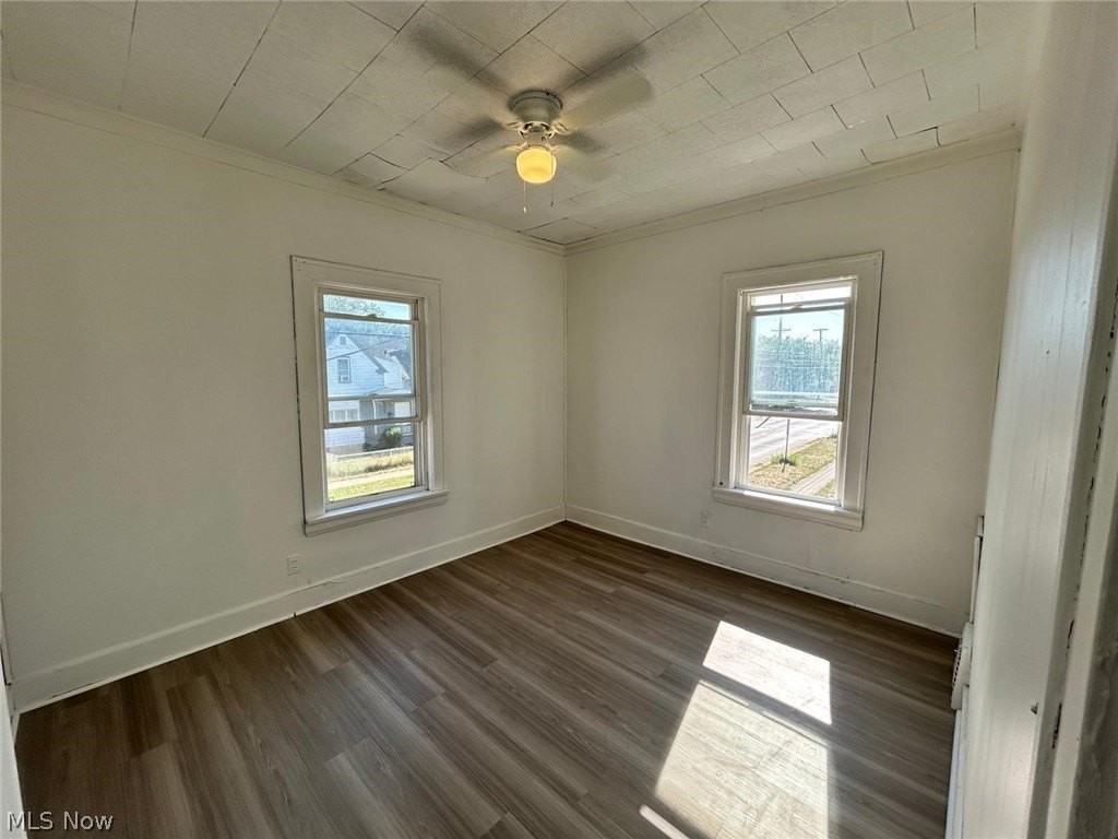 2232 W 103rd St #2 - Photo 6 of 10