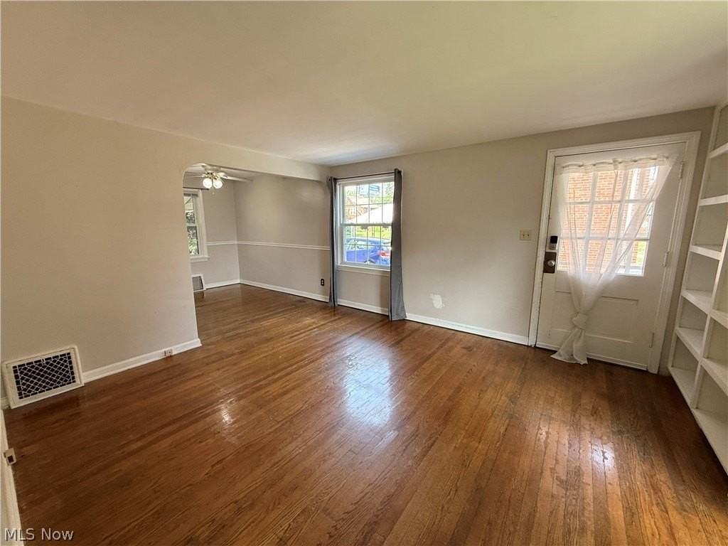 2319 Broad Blvd - Photo 7 of 39
