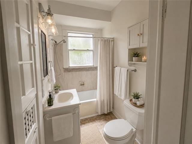 838 Weiblen Pl - Photo 6 of 11