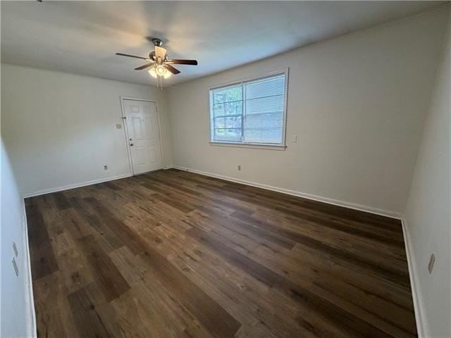 723 Houma Blvd - Photo 3 of 15