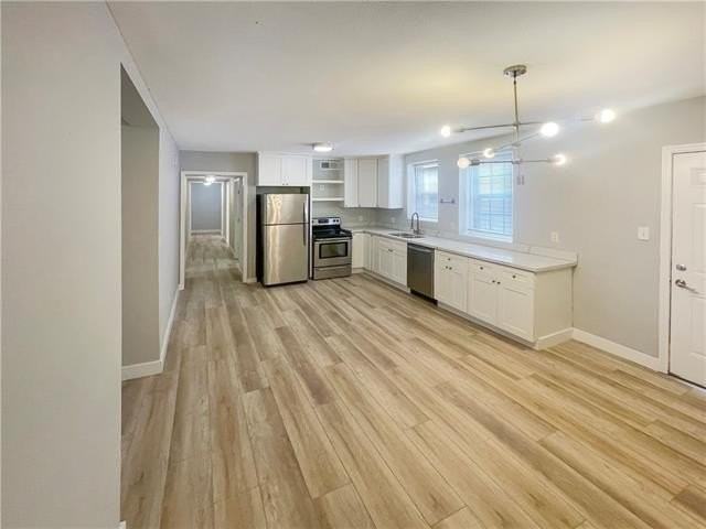 1803 S Rendon St - Photo 4 of 10