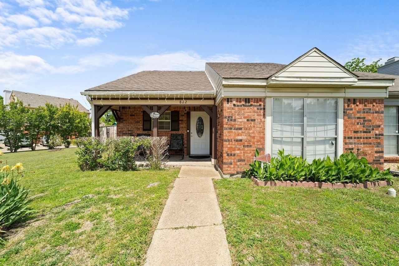 822 Colchester Dr