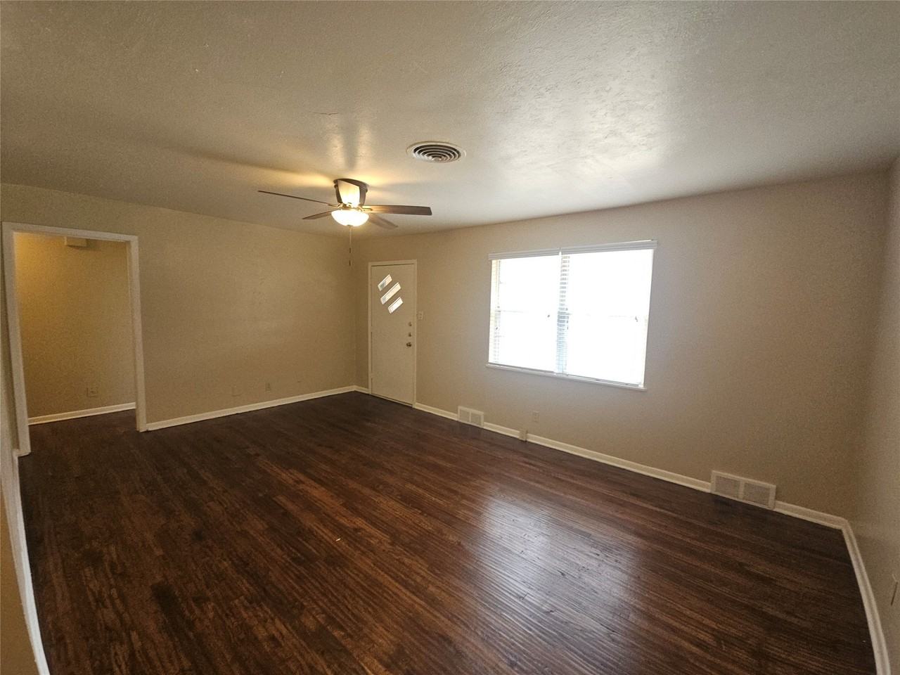 6419 Onyx Dr N - Photo 2 of 19