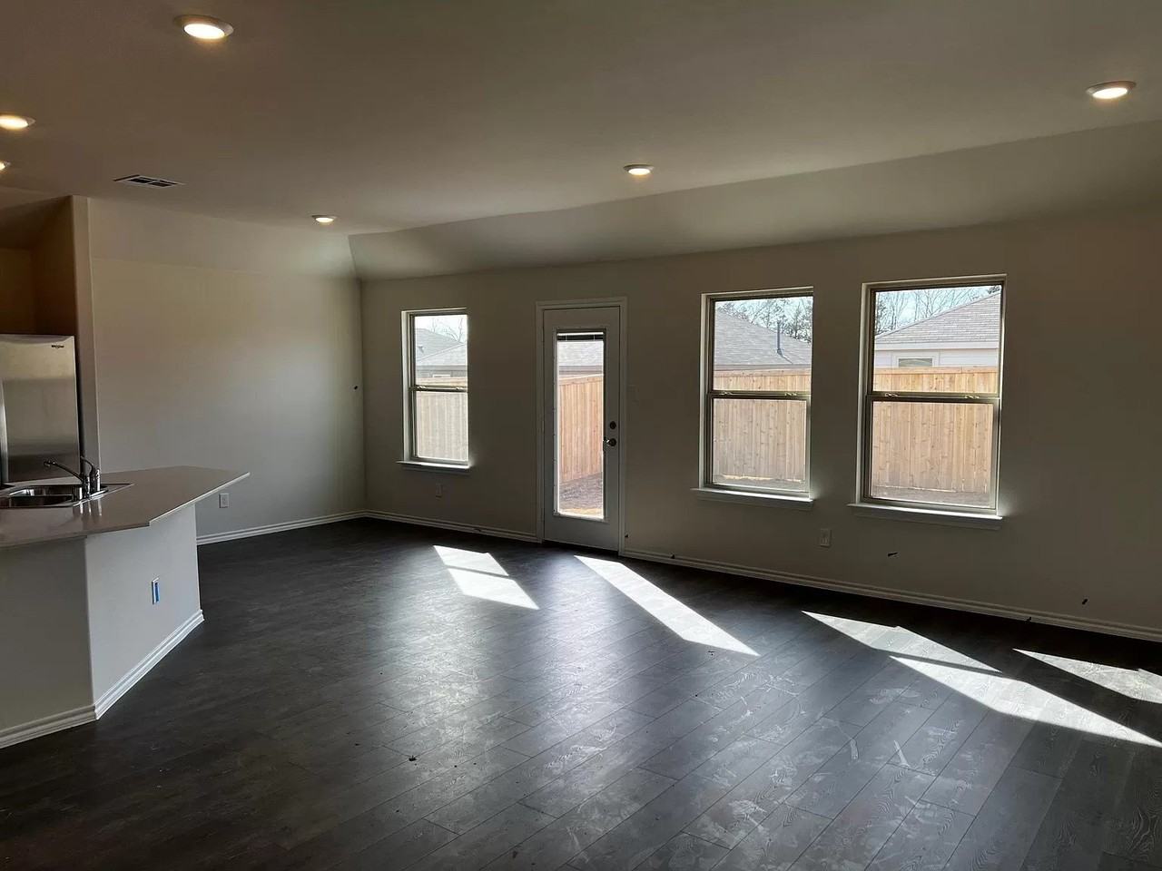 2304 Alamo Rd - Photo 3 of 22
