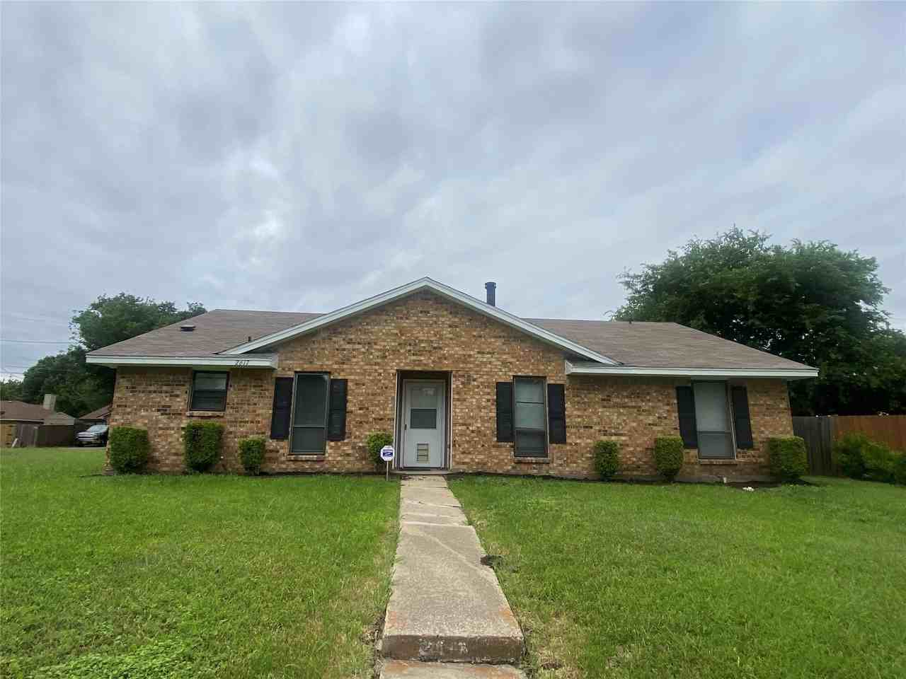 2617 Arcady Cir
