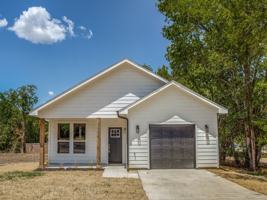 featured image of 3306 Cedar St