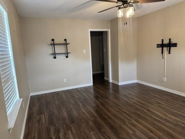 2029 Laney Dr - Photo 4 of 17