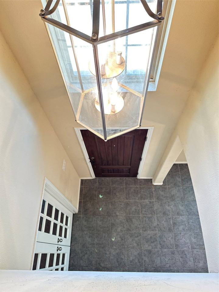 4108 Ottawa Dr - Photo 3 of 20