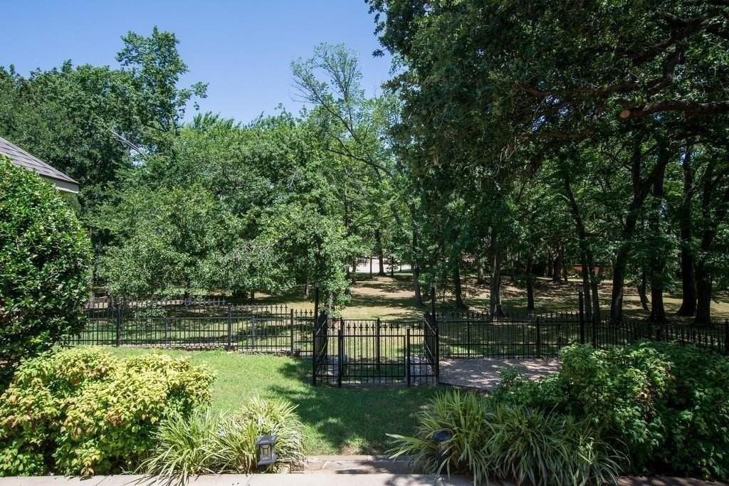 3408 Diamond Point Dr - Photo 3 of 22