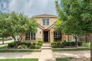 featured image of 840 Parkside Dr