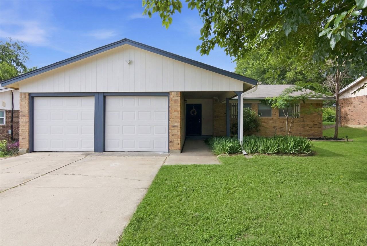 6017 Blueridge Dr - Photo 2 of 29