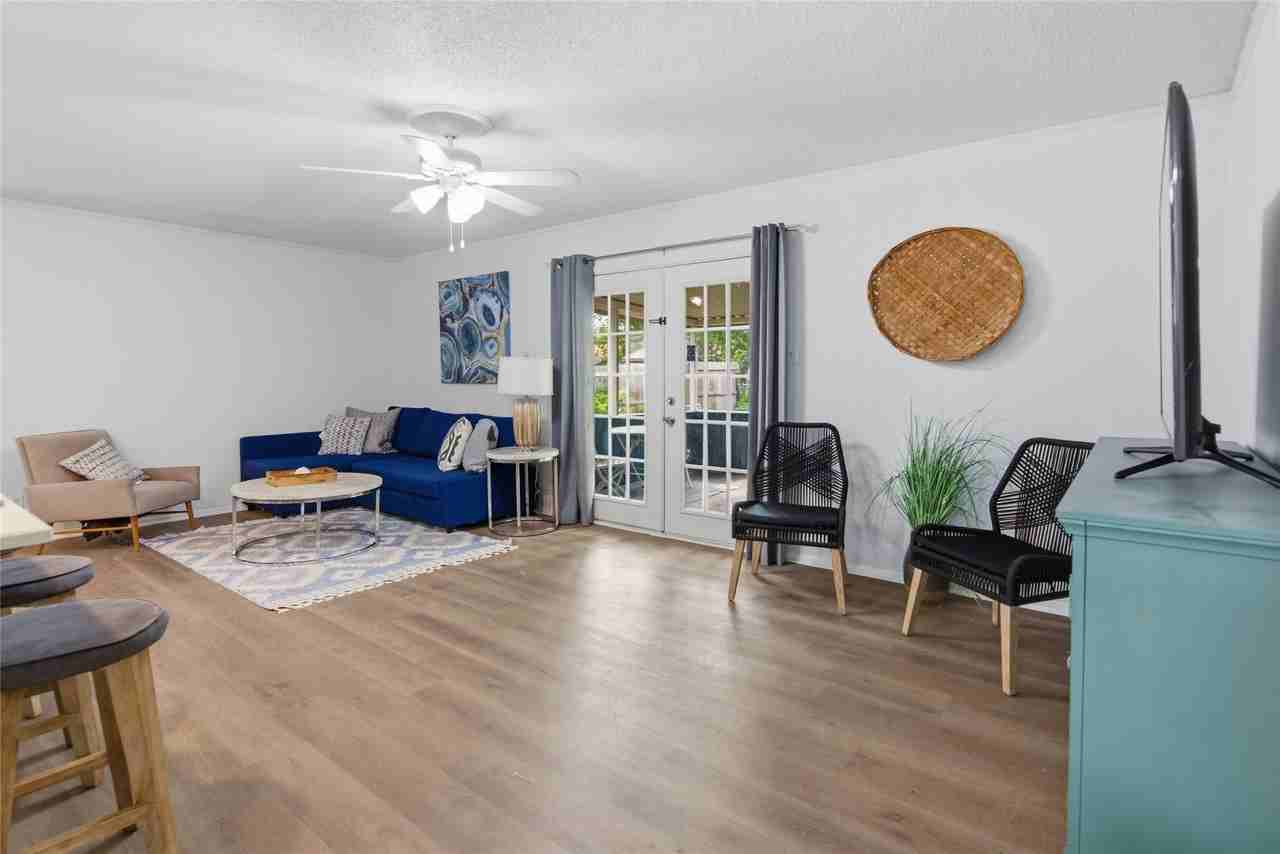 6017 Blueridge Dr - Photo 7 of 29