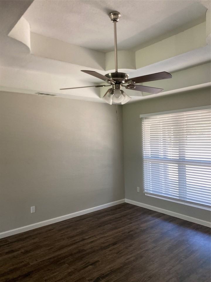 3522 Tioga St - Photo 6 of 16