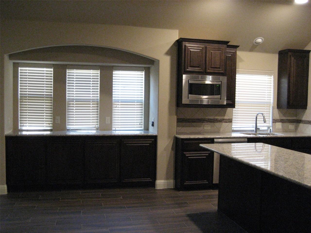 1729 Spoonbill Dr - Photo 6 of 28