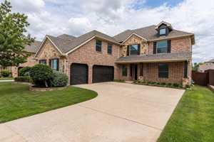featured image of 1640 Bradford Grove Trl