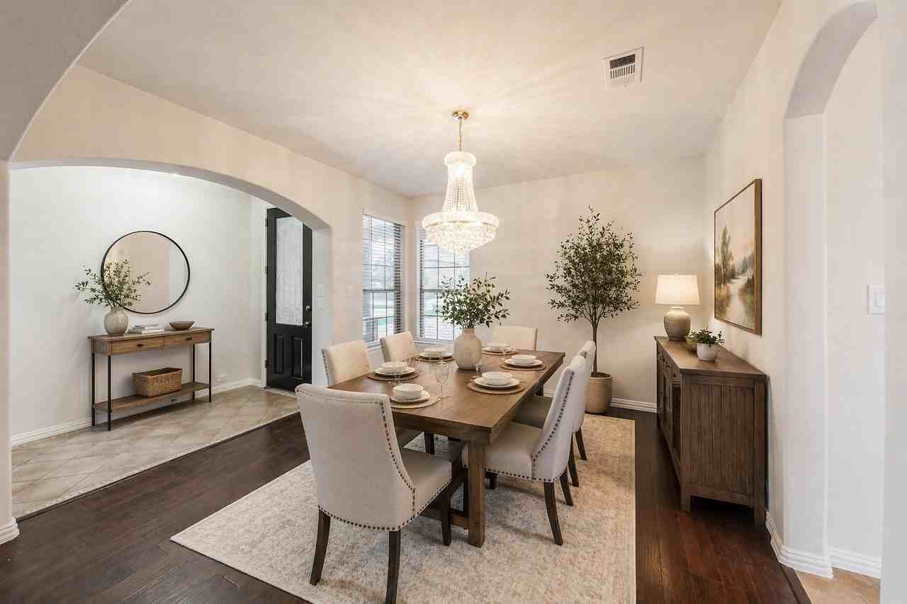 1640 Bradford Grove Trl - Photo 2 of 40