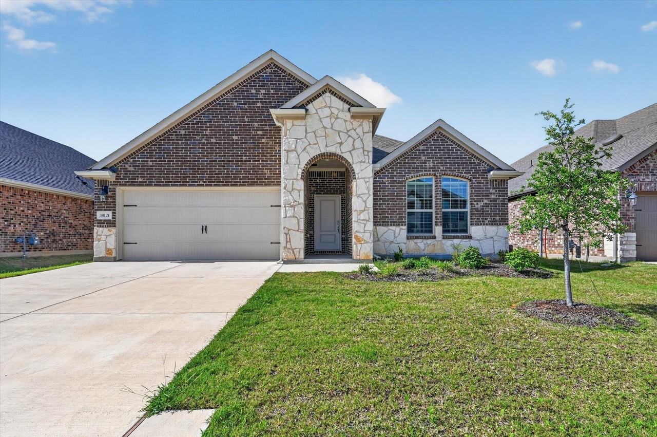 10121 High Grade Dr