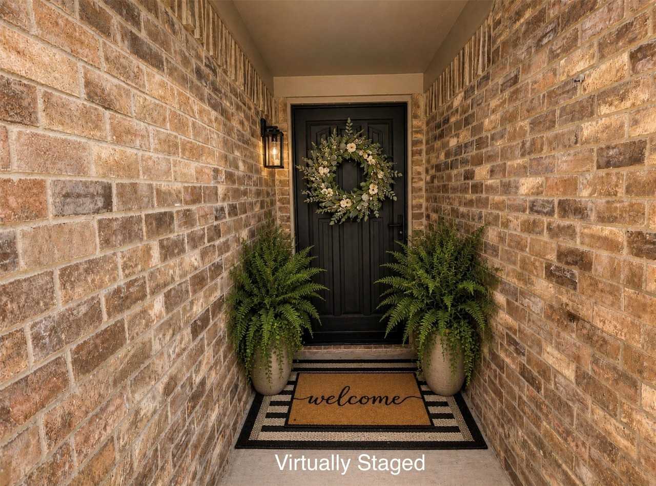 322 Dalhart Dr - Photo 5 of 39
