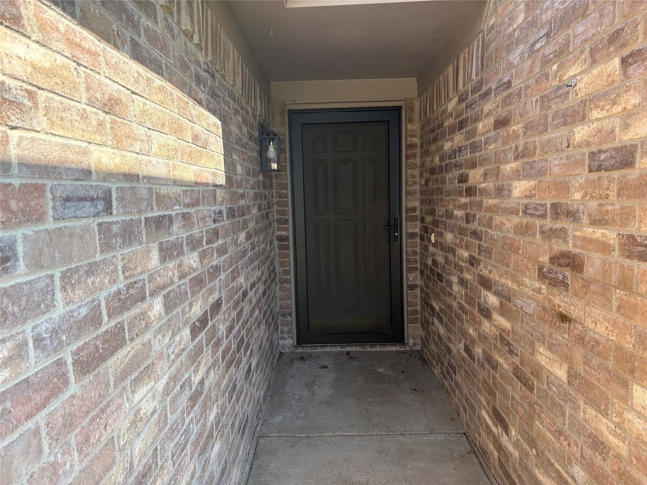 322 Dalhart Dr - Photo 6 of 39